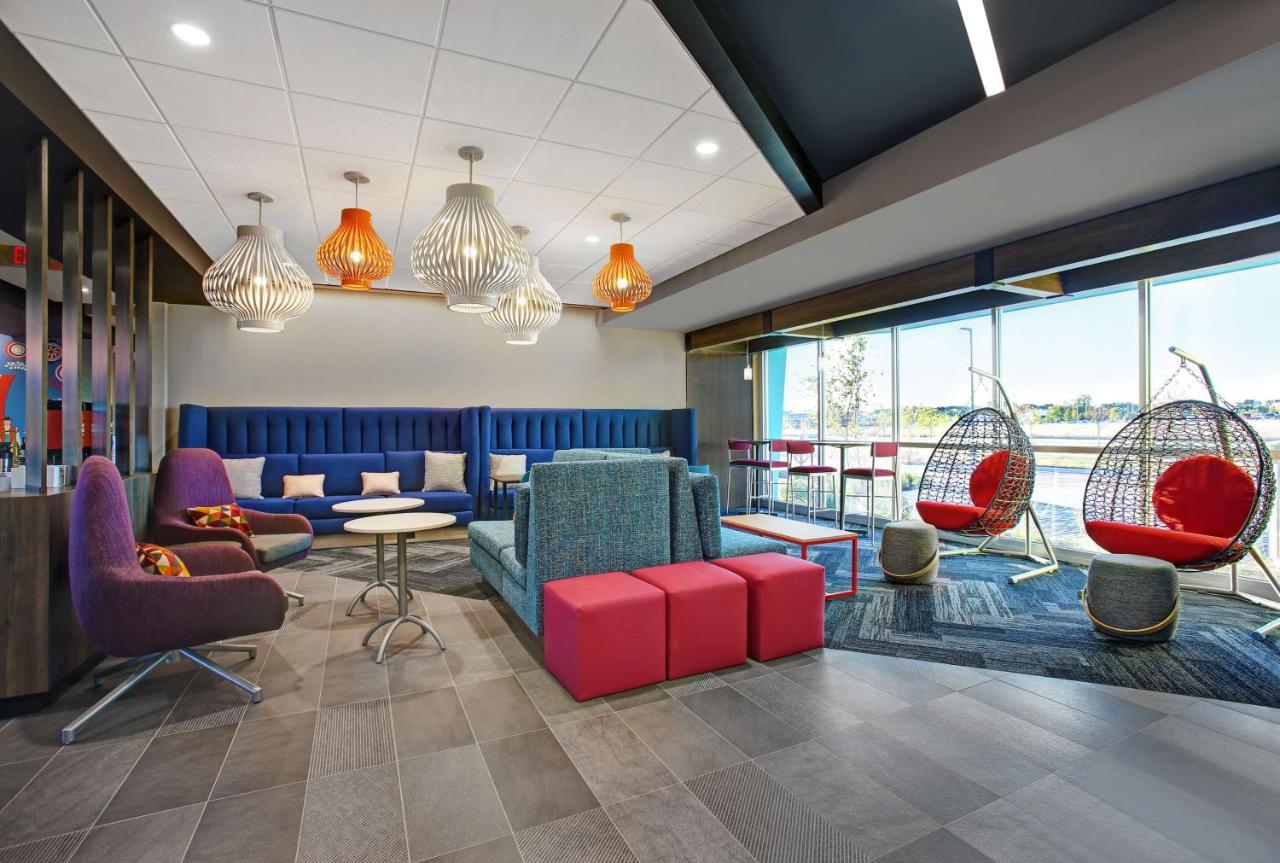 Hotel Tru By Hilton Stoughton Zewnętrze zdjęcie